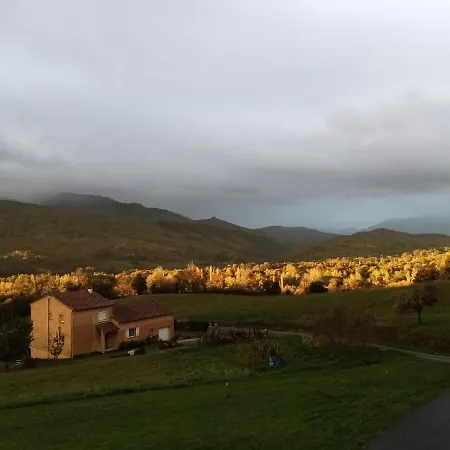Du Pech Cathare Hébergement de vacances Leychert